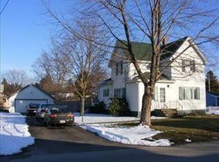 398 Furnace Rd, Conneaut, OH 44030