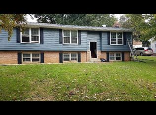 6029 Brook Dr, Falls Church, VA 22044