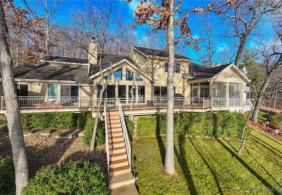 1st image of 671 Sweetwater Dr