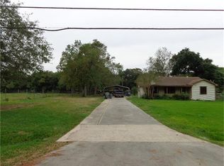 525 N Noble Rd, Texas City, TX 77591