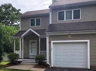 27 Solomon Pond Rd #A, Northborough, MA 01532