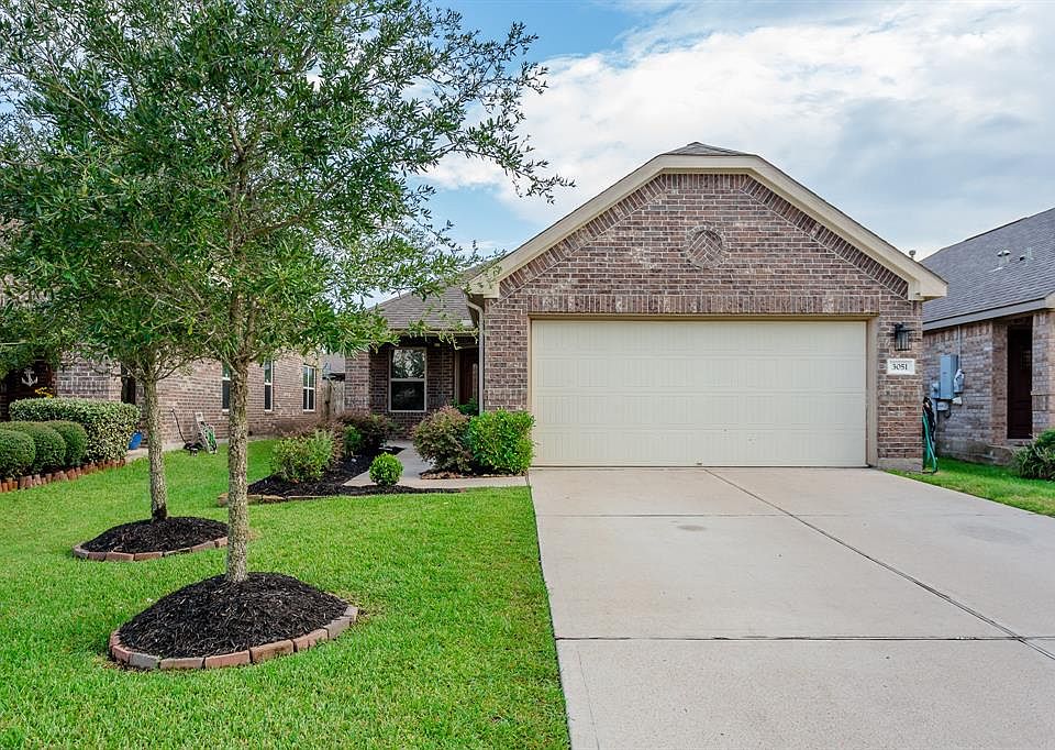 1st image of 3051 Heather Grove Ln