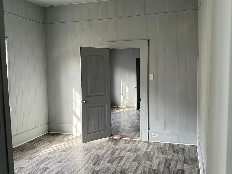 1516 Avenue G #A — Photo 3