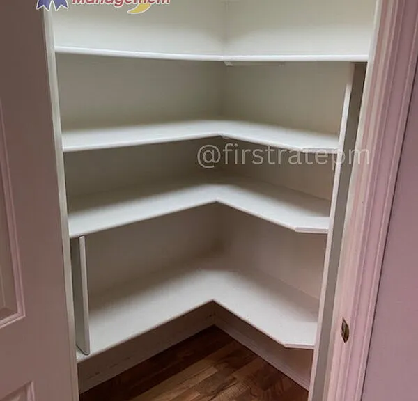 2063 E Lochmeadow Ct — Photo 5