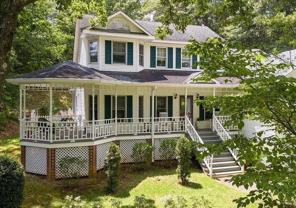 1st image of 69 Cherry Hills Dr