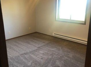 521 Lincoln St #105, Mauston, WI 53948