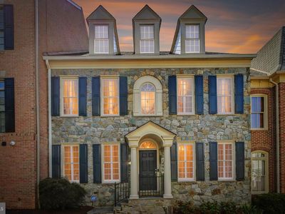 1496 Teague Dr, Mc Lean, VA, 22101