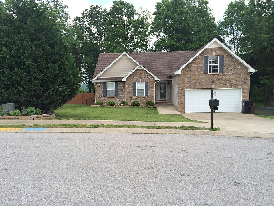 1st image of 1545 Cedar Springs Cir
