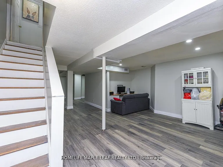 100 Alaskan Summit Ct W — Photo 37