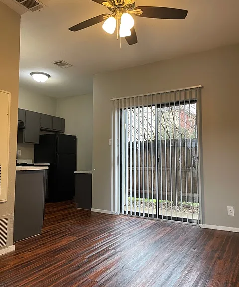 1651 Aquarena Springs Dr #104 — Photo 1