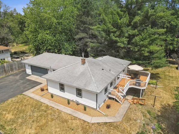 3070 Rice Creek Rd, New Brighton, MN 55112