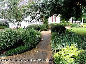 4th image of 3520 Mott Ln