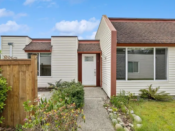 14600 SE 176th St Unit L4, Renton, WA 98058
