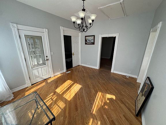5th image of 1310 Summit St
