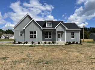 2314 Old Washington Rd, Cedar Hill, TN 37032