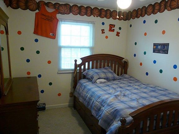 4th image of 228 Lake Hillcrest Dr