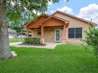 712 Avenue F, Conroe, TX 77301
