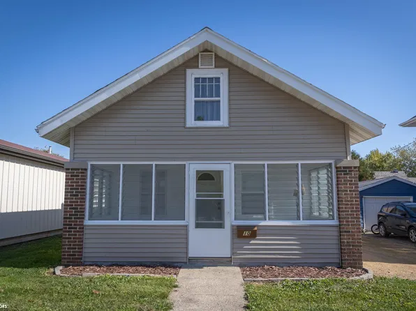 10 S 7th St, Marshalltown, IA 50158