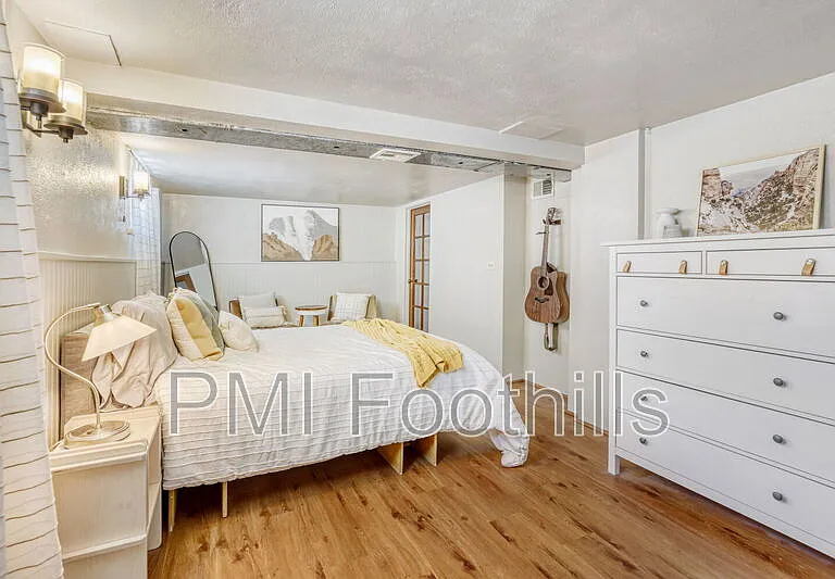 2968 S Grant St — Photo 14