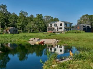 776 Bancroft Rd, Becket, MA 01223