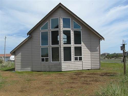 2nd image of 1103 Ocean Shores Blvd SW