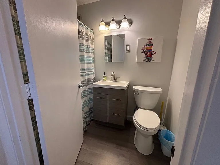 107 Treetop Cir #724 — Photo 10