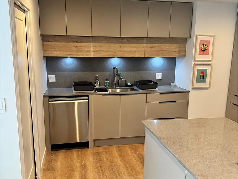 2020 Coral Reef Dr — Photo 16