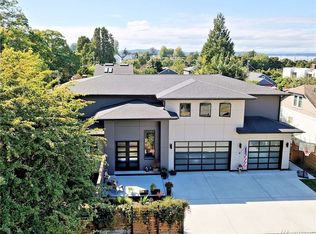 2749 57th Ave SW, Seattle, WA 98116