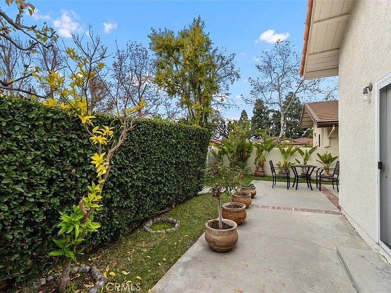 24971 Sunset Pl E — Photo 32