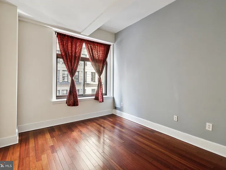 1500 Chestnut St #-4H — Photo 14