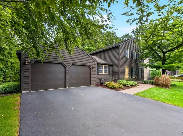 8786 Radburn Dr, Baldwinsville, NY 13027