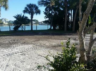 Boca Ciega Ave, Madeira beach, FL 33708