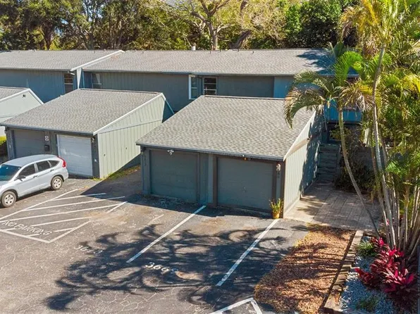 3669 45th Way N, Saint Petersburg, FL 33713