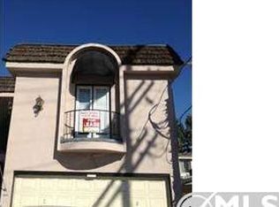 11841 Victory Blvd APT 5, North Hollywood, CA 91606