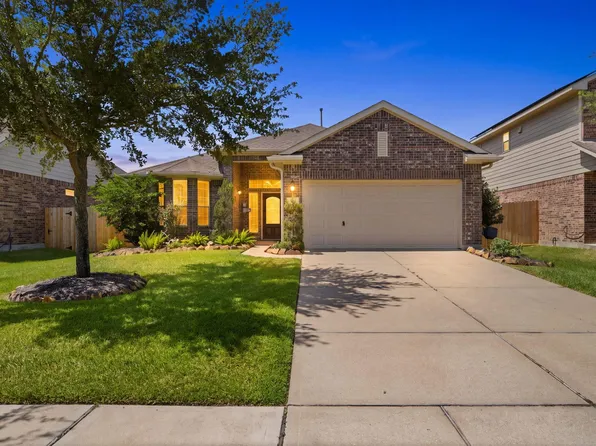 2421 Santiago Ln, League City, TX 77573