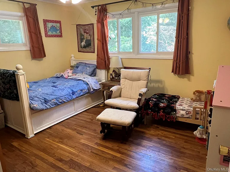 23 Craig Dr — Photo 16