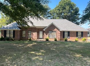 1484 Holly Grove Rd, Covington, TN 38019