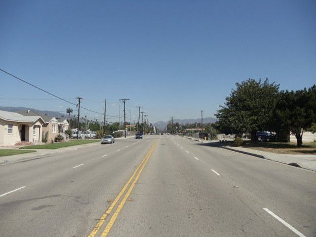 2nd image of 8819 Mango Ave