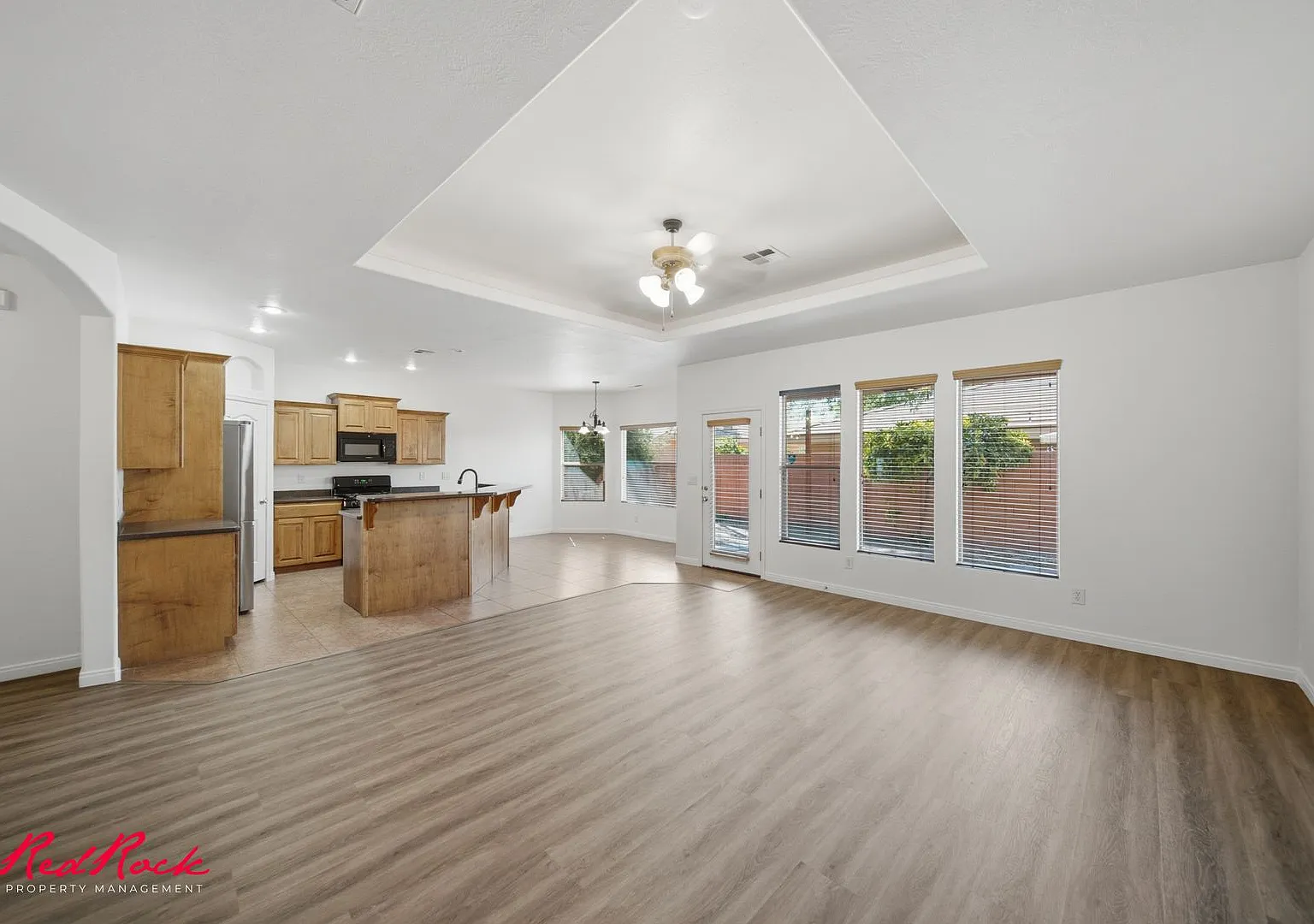 Pet Friendly 4 Bedroom Home! — Photo 3