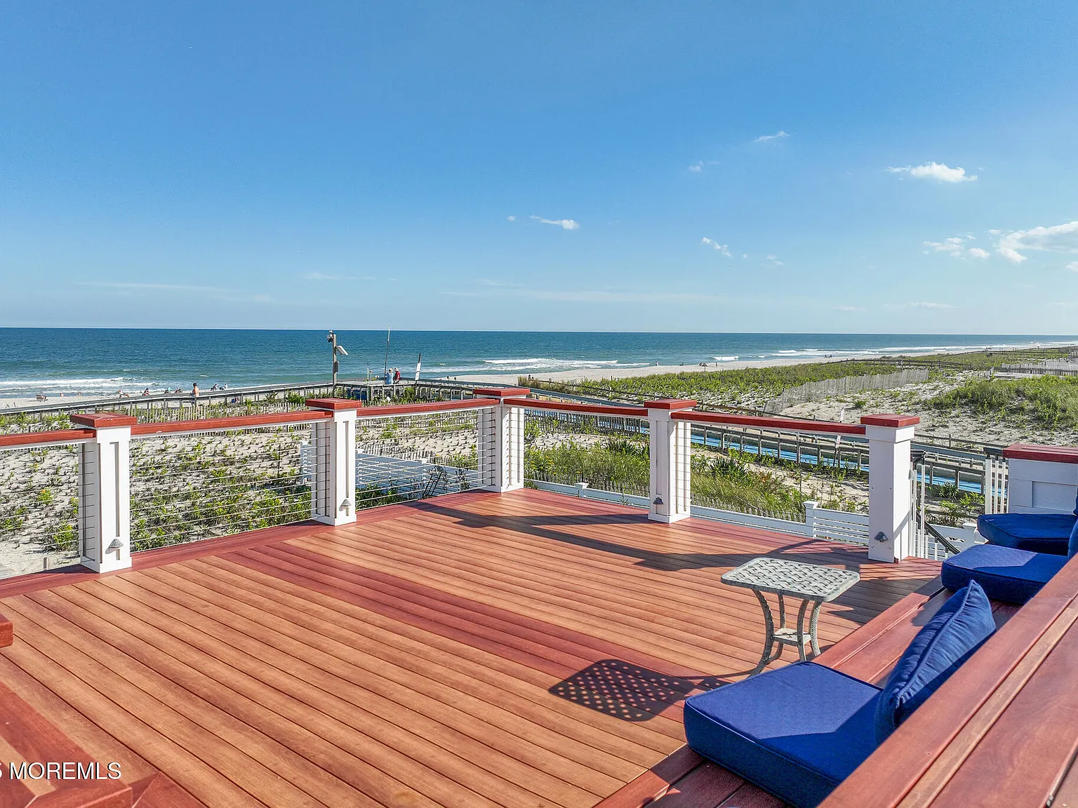 4 bed, $10,000 — Photo 2