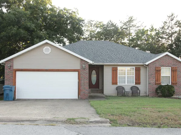 210 Eagle Drive, Forsyth, MO 65653