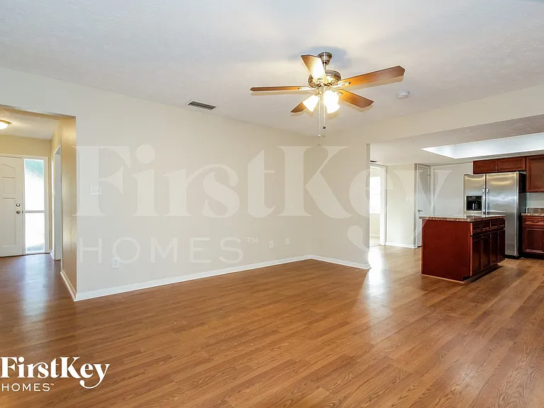 3814 Treadway Dr — Photo 5