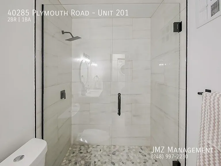 40285 Plymouth Rd #201 — Photo 27