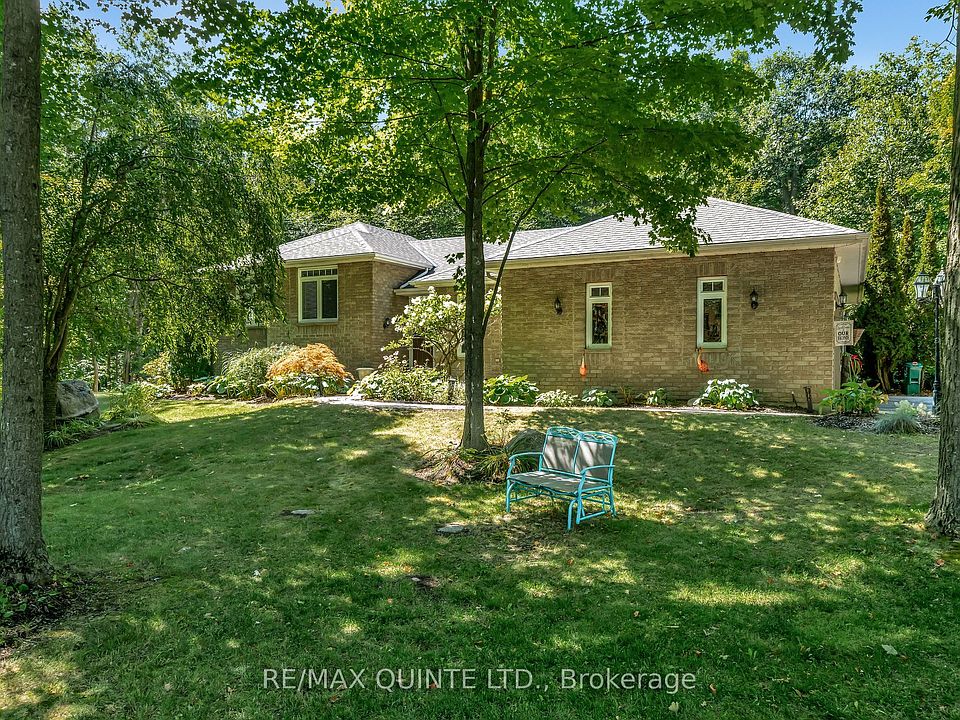 1st image of 291 Colonial Dr