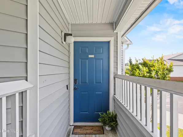 4156 Breezewood Drive #204, Wilmington, NC