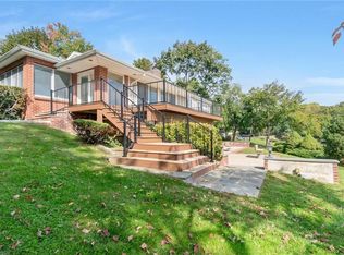 13 Dock Ptwy, New Rochelle, NY 10801