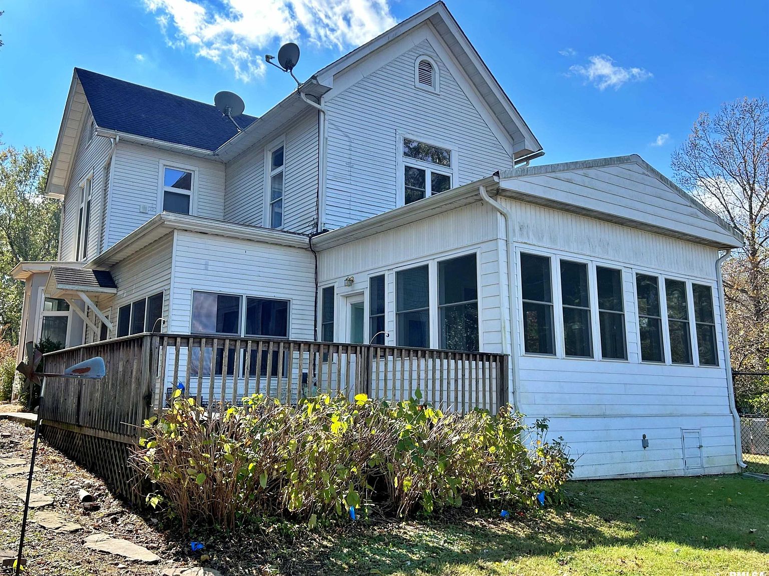 213 E Chatham St, Golconda, IL 62938 MLS EB451241 Zillow