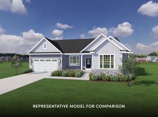 652 Standing Stone DRIVE, Waukesha, WI 53189