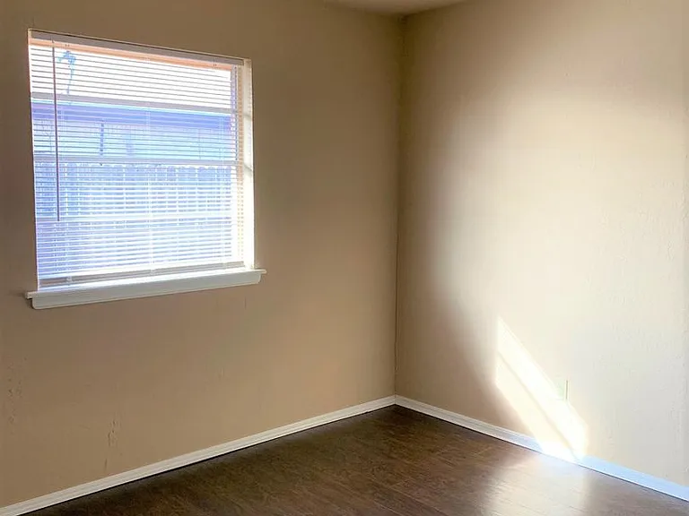 1001 SE Alta Ln — Photo 16
