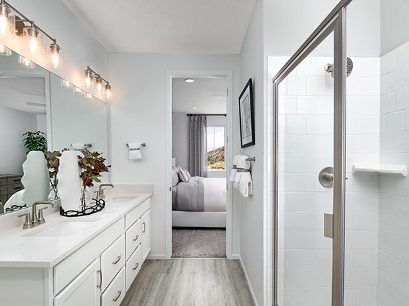 aurora-colorado-349766659 picture